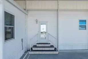 8925 Southshore Ct, Polk City, FL 33868 - Photo 7