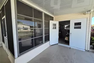 386 Townbridge Dr, Haines City, FL 33844 - Photo 9