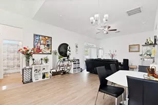 747 Fraser Ct, Kissimmee, FL 34759 - Photo 7