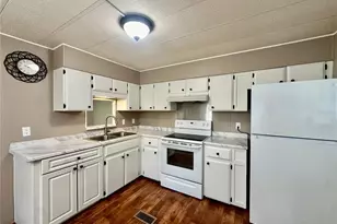 114 Jana Cir, Auburndale, FL 33823 - Photo 9