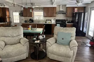 8689 Breeze Hill Dr, Lake Wales, FL 33898 - Photo 23