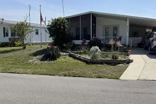 8689 Breeze Hill Dr, Lake Wales, FL 33898 - Photo 3