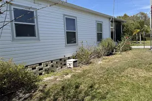 8689 Breeze Hill Dr, Lake Wales, FL 33898 - Photo 7