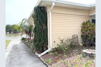 1219 Club Circle, Lakeshore, FL 33854 - Photo 25