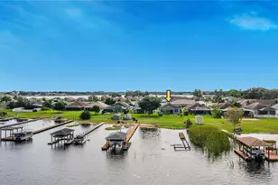 4099 Island Lakes Dr, Winter Haven, FL 33881 - Photo 9