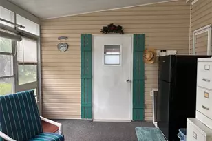 6107 Grand Oaks Dr SE, Winter Haven, FL 33884 - Photo 37