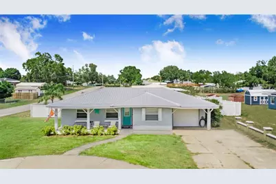 498 W 7th Street, Frostproof, FL 33843 - Photo 1