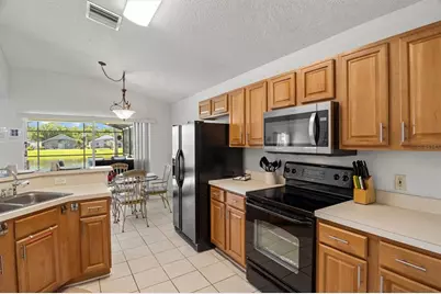 936 Lake Berkley Drive, Kissimmee, FL 34746 - Photo 15