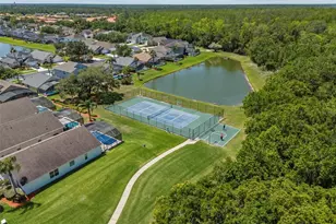 936 Lake Berkley Dr, Kissimmee, FL 34746 - Photo 47