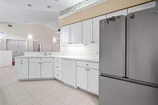 530 Greenway Dr, Lake Wales, FL 33898 - Photo 13