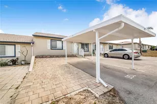 151 Winter Ridge Dr, Winter Haven, FL 33881 - Photo 3