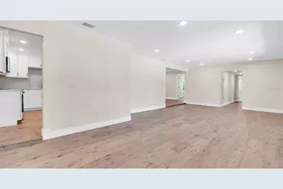 333 Lake Otis Drive SE, Winter Haven, FL 33880 - Photo 13