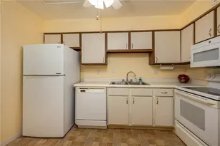 130 E Johnson Ave, Lake Wales, FL 33853 - Photo 7