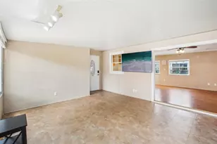 6621 La Mesa Rd, Land O Lakes, FL 34637 - Photo 11