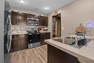 47 Willow Ln, Kissimmee, FL 34759 - Photo 7