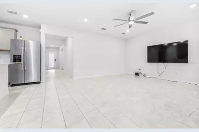 1050 Michelangelo Lane, Winter Haven, FL 33884 - Photo 5