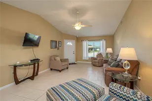 3245 Prairie Dunes Cir E, Lakeland, FL 33810 - Photo 19