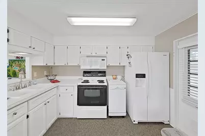 4859 Foxwood Blvd, Lakeland, FL 33810 - Photo 19