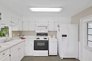 4859 Foxwood Blvd, Lakeland, FL 33810 - Photo 19