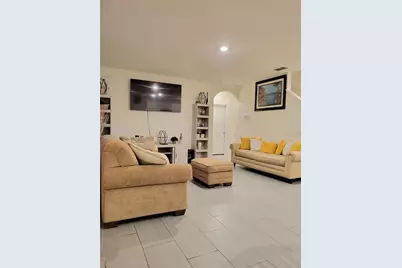 1378 Fox Squirrel Drive, Davenport, FL 33897 - Photo 11