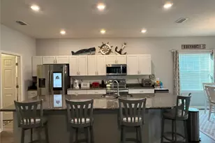 832 Vienna Dr, Winter Haven, FL 33884 - Photo 9