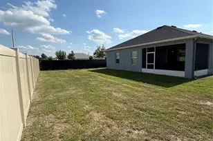 832 Vienna Dr, Winter Haven, FL 33884 - Photo 5