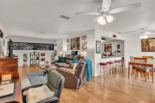 527 Duchess Dr, Lakeland, FL 33803 - Photo 11