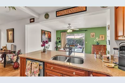 527 Duchess Drive, Lakeland, FL 33803 - Photo 9