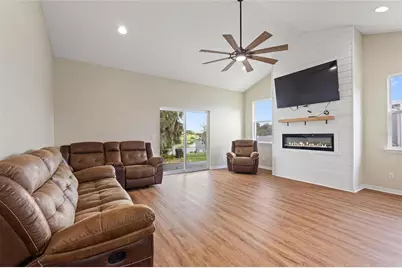 1042 Golden Bough Road, Lake Wales, FL 33898 - Photo 15