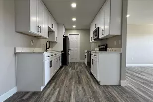 1735 Council Dr, Sun City Center, FL 33573 - Photo 3