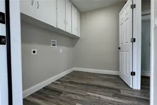 1735 Council Dr, Sun City Center, FL 33573 - Photo 5