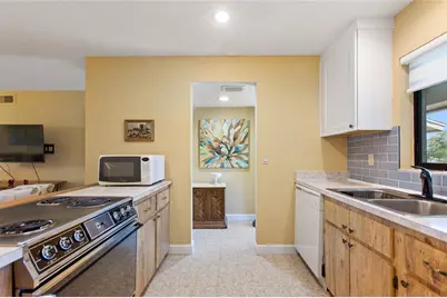 3511 Edgewater Drive #3511, Sebring, FL 33872 - Photo 7