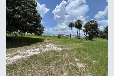 Lake Reedy S, Frostproof, FL 33843 - Photo 5