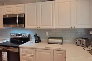 7201 Country Club Dr, Lake Wales, FL 33898 - Photo 13