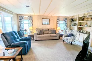 6420 Jacaranda Ave NE, Winter Haven, FL 33881 - Photo 5