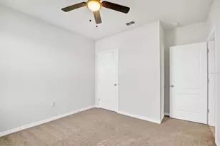 1596 Leamington Ln, Winter Haven, FL 33884 - Photo 11