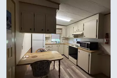 6204 Knotty Pine Drive SE, Winter Haven, FL 33884 - Photo 11