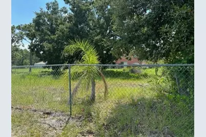 558 Maricopa Drive, Kissimmee, FL 34758 - Photo 9