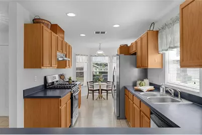 408 Lake Suzanne Drive, Lake Wales, FL 33859 - Photo 13