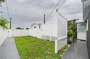 221 1st St, Davenport, FL 33837 - Photo 75