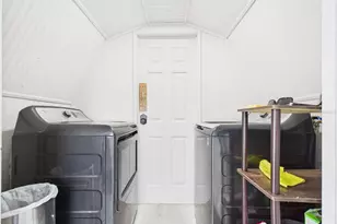 221 1st St, Davenport, FL 33837 - Photo 55