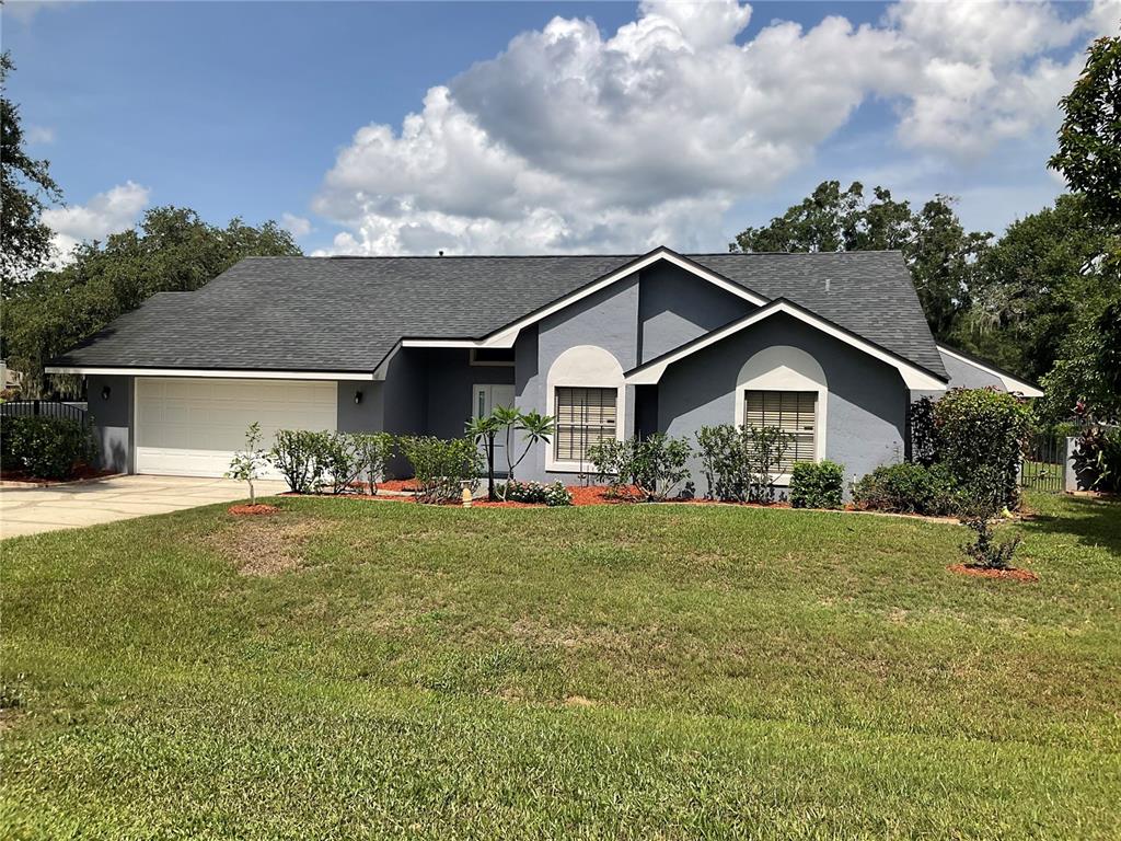4273 Stafford Dr - 4273 Stafford Dr, Winter Haven, FL 33880 Luxury Property | Jose Angel Pina