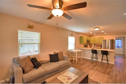 208 Florida Drive, Auburndale, FL 33823 - Photo 7