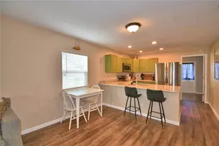 208 Florida Dr, Auburndale, FL 33823 - Photo 9