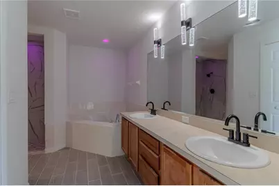 1021 Cannes Drive, Kissimmee, FL 34759 - Photo 13