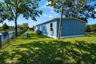 3380 Maple Ln, Haines City, FL 33844 - Photo 3