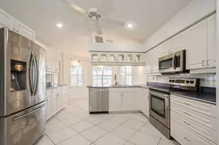 13235 Golf Ridge Pl, Hudson, FL 34669 - Photo 13