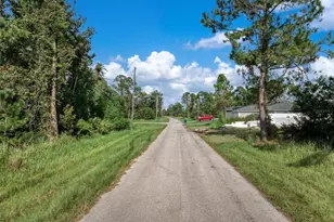 7922 Bernal Dr, Sebring, FL 33872 - Photo 9