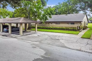 2817 Wingfoot Ct, Winter Haven, FL 33884 - Photo 9