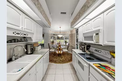 221 Golf Aire Boulevard, Winter Haven, FL 33884 - Photo 11